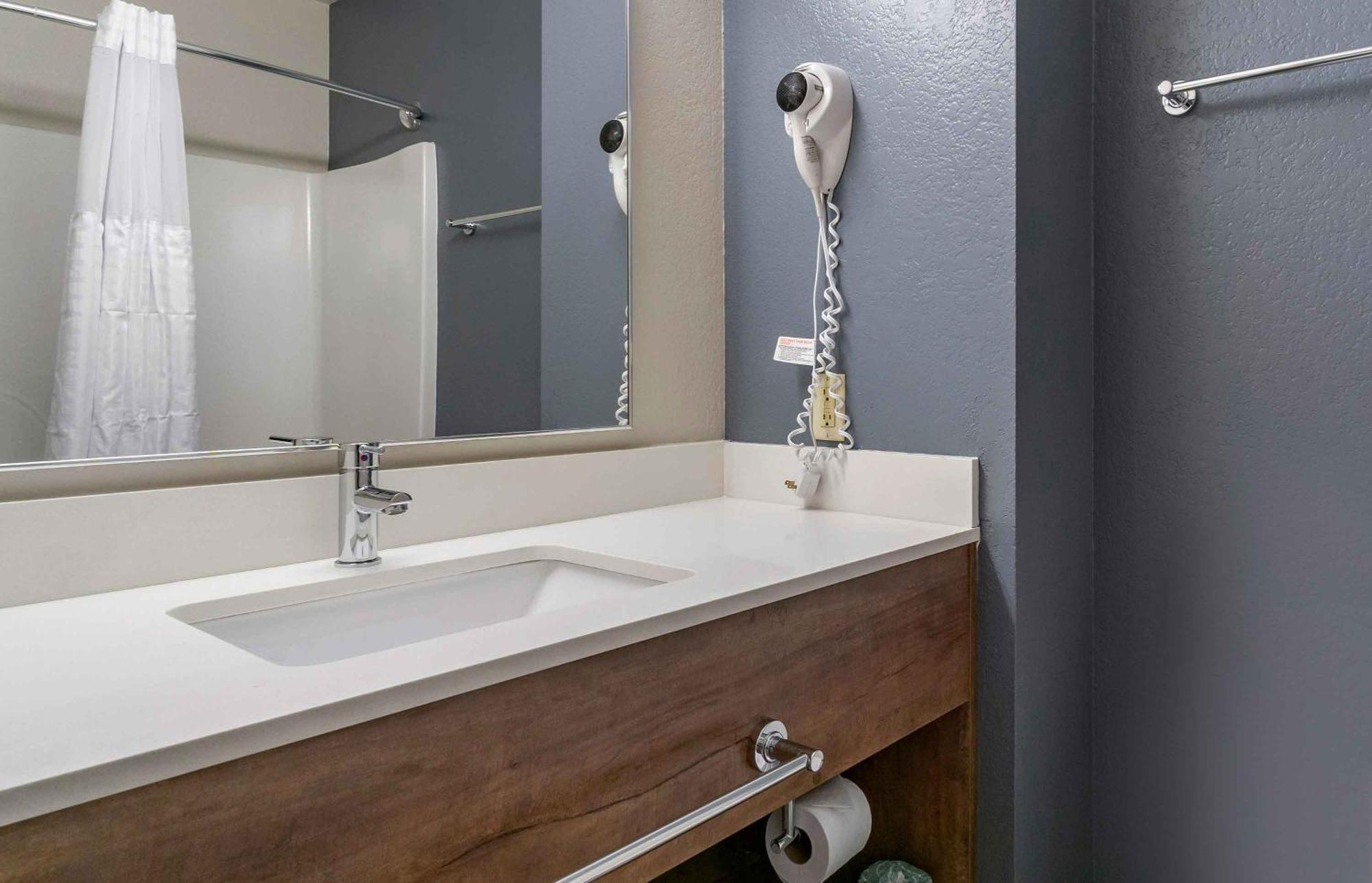 Extended Stay America Premier Suites - Belgrade - Bozeman - Yellowstone Airport Bagian luar foto